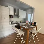 Apartmán Golfo Borromeo 4 *