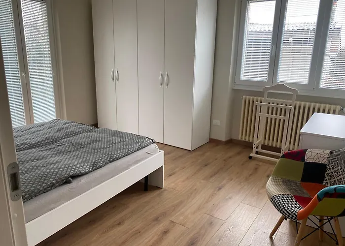 Golfo Borromeo 4 * 巴韦诺